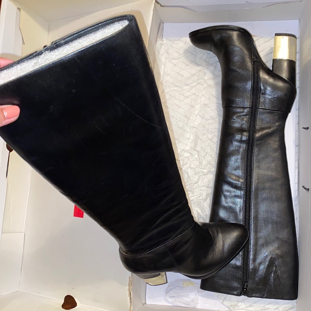 High boots 👢